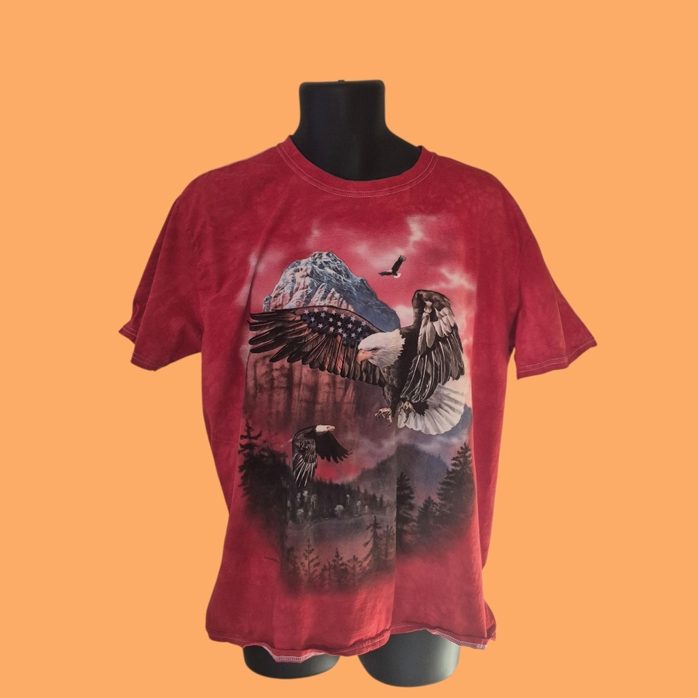 Men's Red Graphic Eagle T-Shirt XL